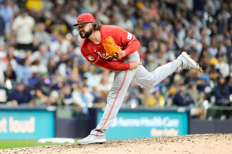 Aug 9, 2024; Milwaukee, Wisconsin, USA;  Cincinnati Reds pitcher Jakob Junis (47) throws a pitch during the sixth inning against the Milwaukee Brewers at American Family Field. Mandatory Credit: Jeff Hanisch-USA TODAY Sports