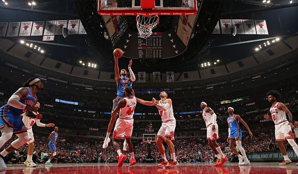 CHICAGO, IL - OCTOBER 25: Olivier Sarr #30 of the Oklahoma City Thunder shoots the ball during the game against the Chicago Bulls on October 25, 2023 at United Center in Chicago, Illinois. NOTE TO USER: User expressly acknowledges and agrees that, by downloading and or using this photograph, User is consenting to the terms and conditions of the Getty Images License Agreement. Mandatory Copyright Notice: Copyright 2023 NBAE (Photo by Gary Dineen/NBAE via Getty Images)