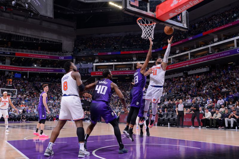 SACRAMENTO, CA - MARCH 16: Jalen Brunson #11 of the New York Knicks drives to the basket during the game against the Sacramento Kings on March 16, 2024 at Golden 1 Center in Sacramento, California. NOTE TO USER: User expressly acknowledges and agrees that, by downloading and or using this Photograph, user is consenting to the terms and conditions of the Getty Images License Agreement. Mandatory Copyright Notice: Copyright 2024 NBAE (Photo by Rocky Widner/NBAE via Getty Images)