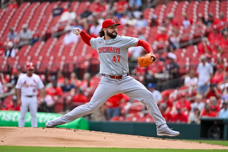 Sep 12, 2024; St. Louis, Missouri, USA;  Cincinnati Reds starting pitcher Jakob Junis (47) pitches against the St. Louis Cardinals during the first inning at Busch Stadium. Mandatory Credit: Jeff Curry-Imagn Images