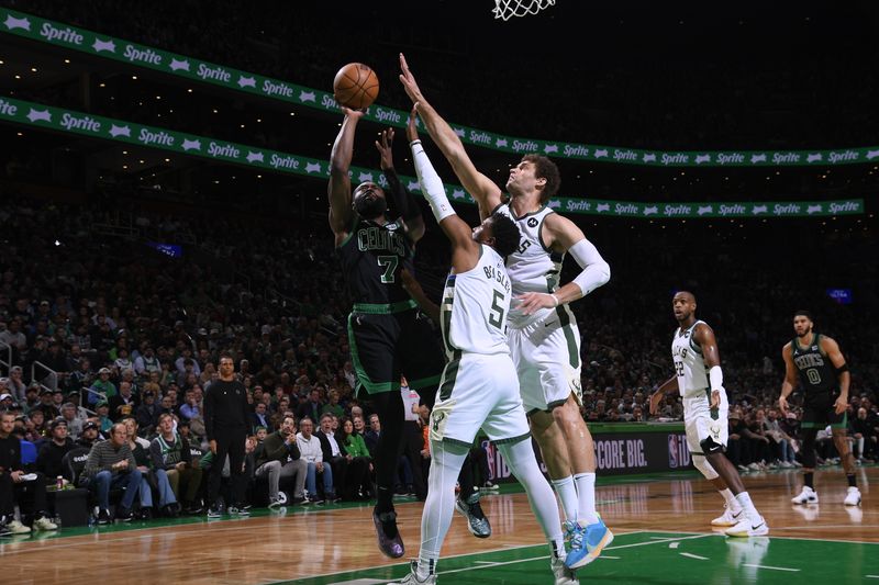 BOSTON, MA - MARCH 20: Jaylen Brown #7 of the Boston Celtics drives to the basket during the game against the Milwaukee Bucks on March 20, 2024 at the TD Garden in Boston, Massachusetts. NOTE TO USER: User expressly acknowledges and agrees that, by downloading and or using this photograph, User is consenting to the terms and conditions of the Getty Images License Agreement. Mandatory Copyright Notice: Copyright 2024 NBAE  (Photo by Brian Babineau/NBAE via Getty Images)