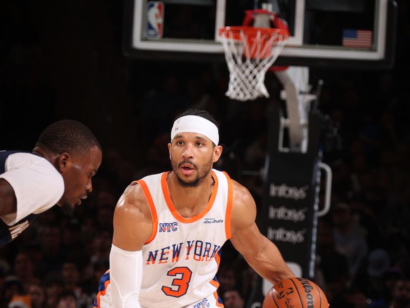 NEW YORK, NY - DECEMBER 1: Josh Hart #3 of the New York Knicks handles the ball during the game against the New Orleans Pelicans on December 1, 2024 at Madison Square Garden in New York City, New York.  NOTE TO USER: User expressly acknowledges and agrees that, by downloading and or using this photograph, User is consenting to the terms and conditions of the Getty Images License Agreement. Mandatory Copyright Notice: Copyright 2024 NBAE  (Photo by Nathaniel S. Butler/NBAE via Getty Images)