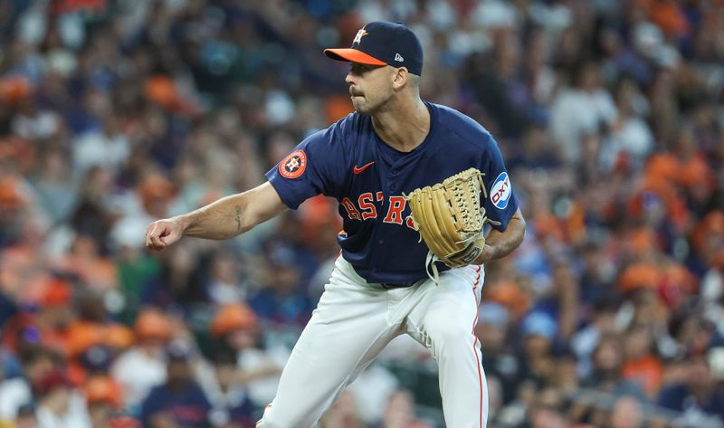 Apr 14, 2024; Houston, Texas, USA; Houston Astros pitcher Tayler Scott (50) delivers a pitch during the eighth inning against the Texas Rangers at Minute Maid Park. Mandatory Credit: Troy Taormina-USA TODAY Sports