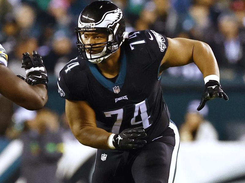 Philadelphia Eagles defensive tackle Ndamukong Suh (74) in action against the Green Bay Packers during an NFL football game, Sunday, Nov. 27, 2022, in Philadelphia. (AP Photo/Rich Schultz)