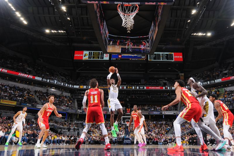 INDIANAPOLIS, IN - FEBRUARY 1: Bennedict Mathurin #00 of the Indiana Pacers shoots the ball during the game against the Atlanta Hawks on February 1, 2025 at Gainbridge Fieldhouse in Indianapolis, Indiana. NOTE TO USER: User expressly acknowledges and agrees that, by downloading and or using this Photograph, user is consenting to the terms and conditions of the Getty Images License Agreement. Mandatory Copyright Notice: Copyright 2025 NBAE (Photo by Ron Hoskins/NBAE via Getty Images)