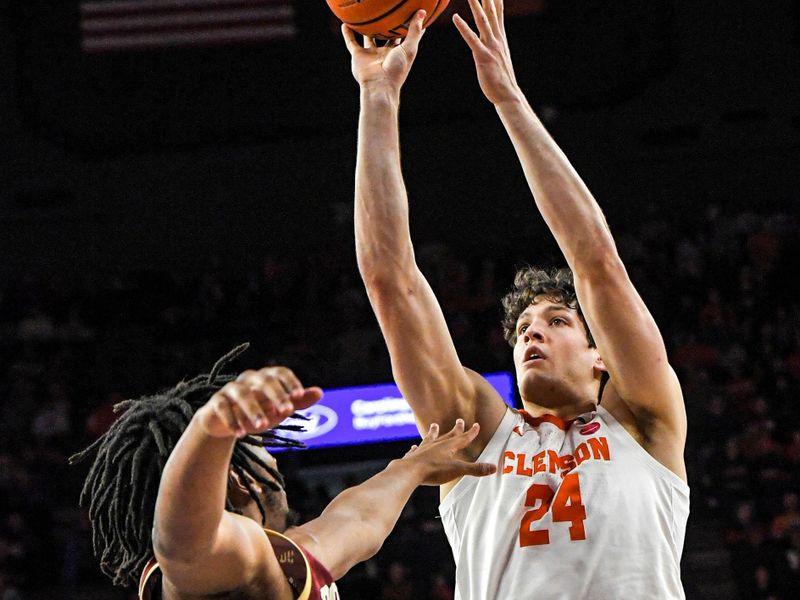 Jan 13, 2024; Clemson, South Carolina, USA; Clemson Tigers forward PJ Hall (24) shoots the ball against the Boston College Eagles during the first half at Littlejohn Coliseum. Mandatory Credit: Ken Ruinard-USA TODAY Sports