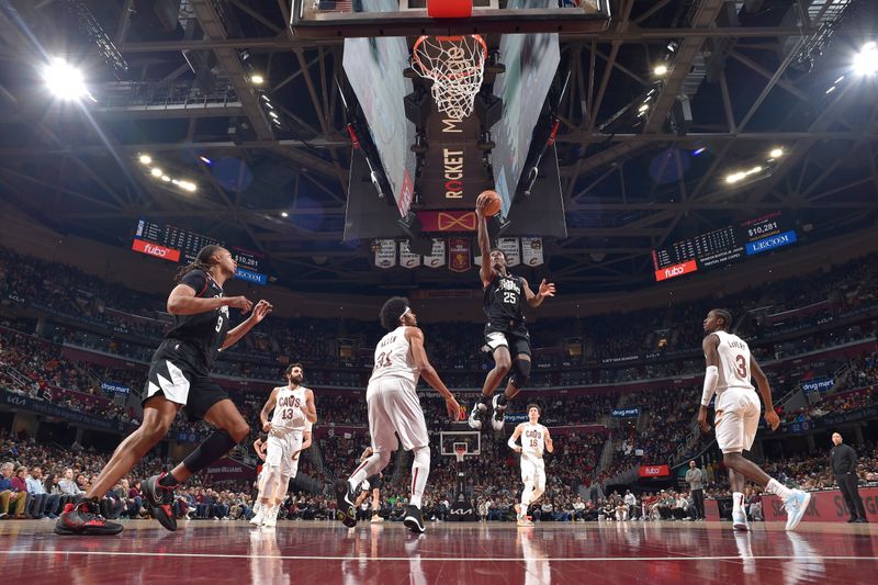 CLEVELAND, OH - JANUARY 29: Moussa Diabate #25 of the LA Clippers drives to the basket during the game against the Cleveland Cavaliers on January 29, 2023 at Rocket Mortgage FieldHouse in Cleveland, Ohio. NOTE TO USER: User expressly acknowledges and agrees that, by downloading and/or using this Photograph, user is consenting to the terms and conditions of the Getty Images License Agreement. Mandatory Copyright Notice: Copyright 2023 NBAE (Photo by David Liam Kyle/NBAE via Getty Images)