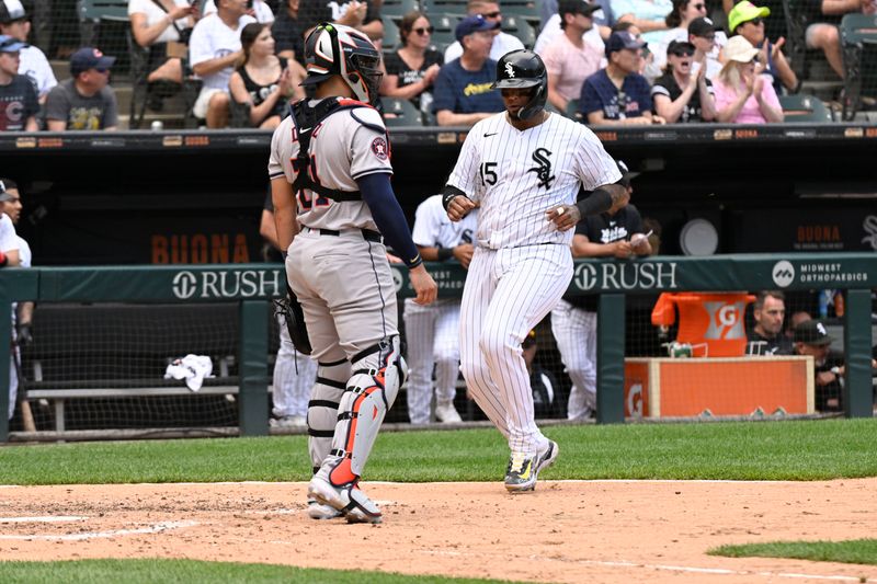 Jun 20, 2024; Chicago, Illinois, USA;  Chicago White Sox catcher Martin Maldonado (15) scores against the Houston Astros during the fifth inning at Guaranteed Rate Field. Mandatory Credit: Matt Marton-USA TODAY Sports