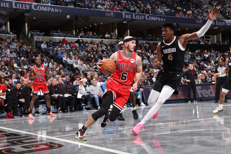 MEMPHIS, TN - FEBRUARY 8: Alex Caruso #6 of the Chicago Bulls drives to the basket during the game against the Memphis Grizzlies on February 8, 2024 at FedExForum in Memphis, Tennessee. NOTE TO USER: User expressly acknowledges and agrees that, by downloading and or using this photograph, User is consenting to the terms and conditions of the Getty Images License Agreement. Mandatory Copyright Notice: Copyright 2024 NBAE (Photo by Joe Murphy/NBAE via Getty Images)