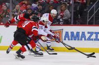 Montreal Canadiens Face Off Against New Jersey Devils: A Tactical Encounter