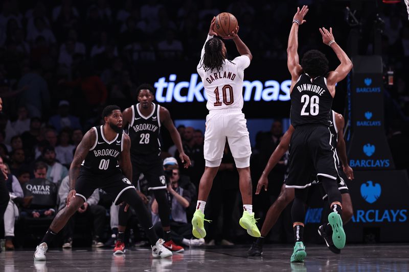 NEW YORK, NEW YORK - OCTOBER 25: Darius Garland #10 of the Cleveland Cavaliers shoots the ball during the first quarter of the game against the Brooklyn Nets at Barclays Center on October 25, 2023 in New York City. NOTE TO USER: User expressly acknowledges and agrees that, by downloading and or using this photograph, User is consenting to the terms and conditions of the Getty Images License Agreement. (Photo by Dustin Satloff/Getty Images)