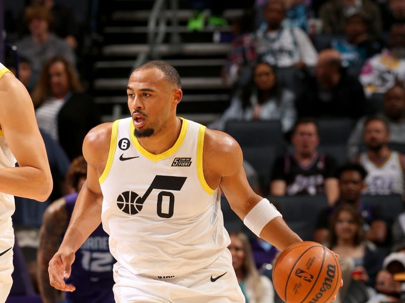 CHARLOTTE, NC - MARCH 11: Talen Horton-Tucker #0 of the Utah Jazz dribbles the ball against the Charlotte Hornets on March 11, 2023 at Spectrum Center in Charlotte, North Carolina. NOTE TO USER: User expressly acknowledges and agrees that, by downloading and or using this photograph, User is consenting to the terms and conditions of the Getty Images License Agreement. Mandatory Copyright Notice: Copyright 2023 NBAE (Photo by Kent Smith/NBAE via Getty Images)