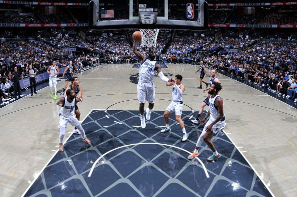 ORLANDO, FL - NOVEMBER 6: Tim Hardaway Jr. #10 of the Dallas Mavericks drives to the basket during the game against the Orlando Magic on November 6, 2023 at Amway Center in Orlando, Florida. NOTE TO USER: User expressly acknowledges and agrees that, by downloading and or using this photograph, User is consenting to the terms and conditions of the Getty Images License Agreement. Mandatory Copyright Notice: Copyright 2023 NBAE (Photo by Fernando Medina/NBAE via Getty Images)