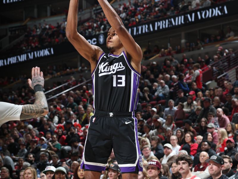 CHICAGO, IL - JANUARY 12: Keegan Murray #13 of the Sacramento Kings shoots a three point basket during the game against the Chicago Bulls on January 12, 2025 at United Center in Chicago, Illinois. NOTE TO USER: User expressly acknowledges and agrees that, by downloading and or using this photograph, User is consenting to the terms and conditions of the Getty Images License Agreement. Mandatory Copyright Notice: Copyright 2025 NBAE (Photo by Jeff Haynes/NBAE via Getty Images)