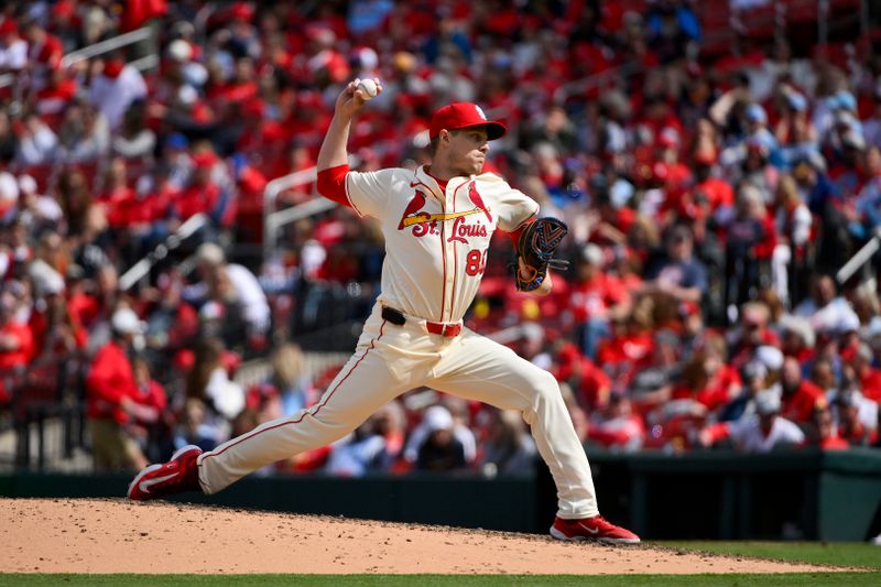 Apr 26, 2025; St. Louis, Missouri, USA;  St. Louis Cardinals relief pitcher Phil Maton (88) pitches against the Milwaukee Brewers during the eighth inning at Busch Stadium. Mandatory Credit: Jeff Curry-Imagn Images