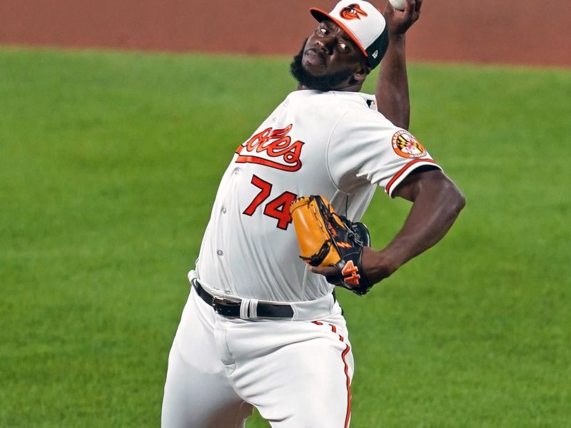 Aug 24, 2023; Baltimore, Maryland, USA; Baltimore Orioles pitcher Felix Bautista (74) pitches in the ninth inning to earn a save against the Toronto Blue Jays at Oriole Park at Camden Yards. Mandatory Credit: Mitch Stringer-USA TODAY Sports