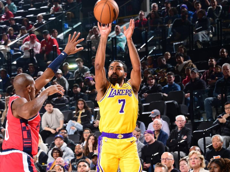 INGLEWOOD, CA - FEBRUARY 4: Gabe Vincent #7 of the Los Angeles Lakers shoots the ball during the game against the LA Clippers on February 4, 2025 at Intuit Dome in Los Angeles, California. NOTE TO USER: User expressly acknowledges and agrees that, by downloading and/or using this Photograph, user is consenting to the terms and conditions of the Getty Images License Agreement. Mandatory Copyright Notice: Copyright 2025 NBAE (Photo by Adam Pantozzi/NBAE via Getty Images)