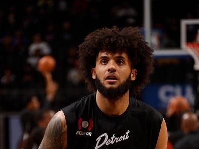 DETROIT, MI - DECEMBER 26:  Isaiah Livers #12 of the Detroit Pistons warms up before the game against the Brooklyn Nets on December 26, 2023 at Little Caesars Arena in Detroit, Michigan. NOTE TO USER: User expressly acknowledges and agrees that, by downloading and/or using this photograph, User is consenting to the terms and conditions of the Getty Images License Agreement. Mandatory Copyright Notice: Copyright 2023 NBAE (Photo by Brian Sevald/NBAE via Getty Images)