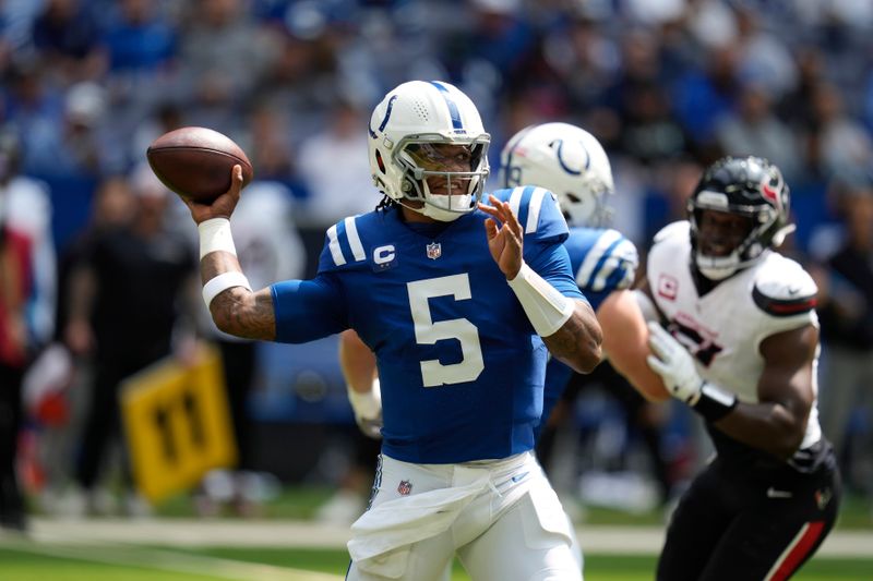 Indianapolis Colts quarterback Anthony Richardson (5) throws during the first half of an NFL football game against the Houston Texans, Sunday, Sept. 8, 2024, in Indianapolis. (AP Photo/Darron Cummings)