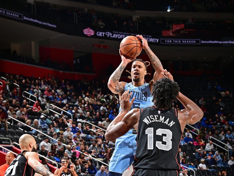 DETROIT, MI - APRIL 1: Brandon Clarke #15 of the Memphis Grizzlies shoots the ball during the game against the Detroit Pistons on April 1, 2024 at Little Caesars Arena in Detroit, Michigan. NOTE TO USER: User expressly acknowledges and agrees that, by downloading and/or using this photograph, User is consenting to the terms and conditions of the Getty Images License Agreement. Mandatory Copyright Notice: Copyright 2024 NBAE (Photo by Chris Schwegler/NBAE via Getty Images)