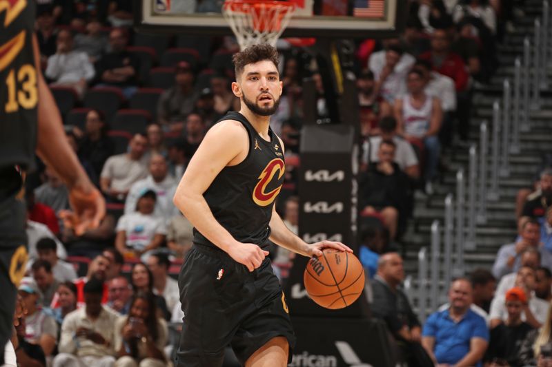 MIAMI, FL - JANUARY 29: Ty Jerome #2 of the Cleveland Cavaliers handles the ball during the game against the Miami Heat on January 29, 2025 at Kaseya Center in Miami, Florida. NOTE TO USER: User expressly acknowledges and agrees that, by downloading and or using this Photograph, user is consenting to the terms and conditions of the Getty Images License Agreement. Mandatory Copyright Notice: Copyright 2025 NBAE (Photo by Issac Baldizon/NBAE via Getty Images)