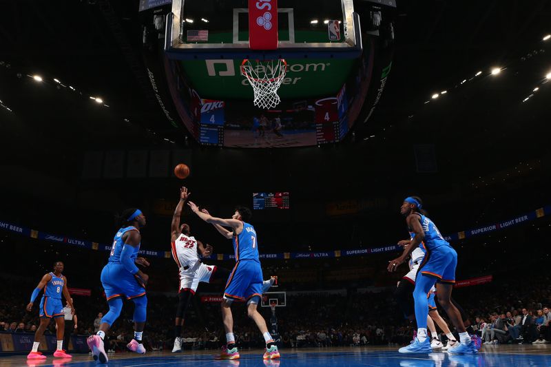 OKLAHOMA CITY, OK - MARCH 8:  Jimmy Butler #22 of the Miami Heat drives to the basket during the game against the Oklahoma City Thunder on March 8, 2024 at Paycom Arena in Oklahoma City, Oklahoma. NOTE TO USER: User expressly acknowledges and agrees that, by downloading and or using this photograph, User is consenting to the terms and conditions of the Getty Images License Agreement. Mandatory Copyright Notice: Copyright 2024 NBAE (Photo by Zach Beeker/NBAE via Getty Images)