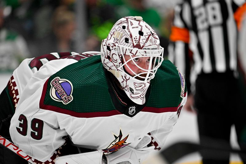 Mar 20, 2024; Dallas, Texas, USA; Arizona Coyotes goaltender Connor Ingram (39) faces the Dallas Stars attack during the second period at the American Airlines Center. Mandatory Credit: Jerome Miron-USA TODAY Sports