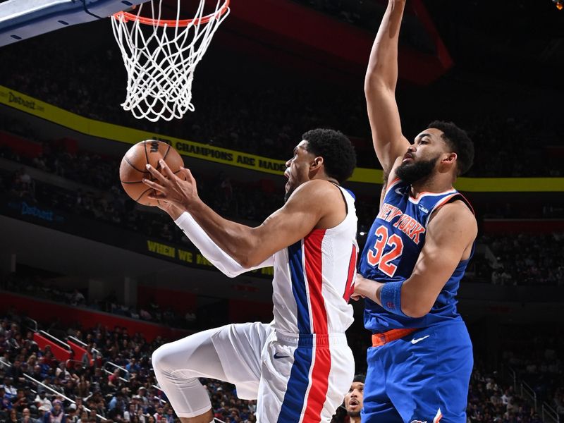 DETROIT, MI - APRIL 27: Tobias Harris #12 of the Detroit Pistons drives to the basket during the game against the New York Knicks during Round 1 Game 4 of the 2025 NBA Playoffs on April 27, 2025 at Little Caesars Arena in Detroit, Michigan. NOTE TO USER: User expressly acknowledges and agrees that, by downloading and/or using this photograph, User is consenting to the terms and conditions of the Getty Images License Agreement. Mandatory Copyright Notice: Copyright 2025 NBAE(Photo by Chris Schwegler/NBAE via Getty Images)