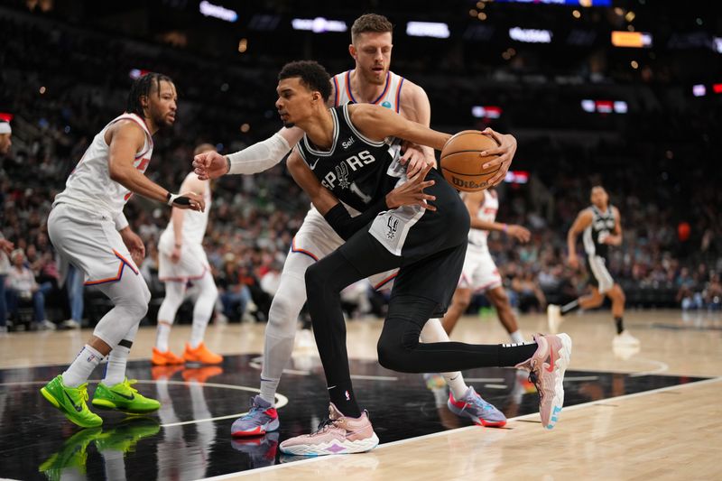 SAN ANTONIO, TX - MARCH 29:  Josh Hart #3 of the New York Knicks handles the ball during the game against the San Antonio Spurs on March 29, 2024 at the Frost Bank Center in San Antonio, Texas. NOTE TO USER: User expressly acknowledges and agrees that, by downloading and or using this photograph, user is consenting to the terms and conditions of the Getty Images License Agreement. Mandatory Copyright Notice: Copyright 2024 NBAE (Photos by Darren Carroll/NBAE via Getty Images)