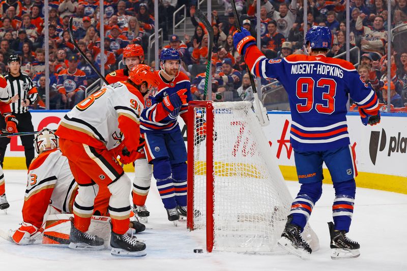 Jan 26, 2026; Edmonton, Alberta, CAN; The Edmonton Oilers celebrate a goal scored by forward Zach Hyman (18) during the first period against the Anaheim Ducks at Rogers Place. Mandatory Credit: Perry Nelson-Imagn Images