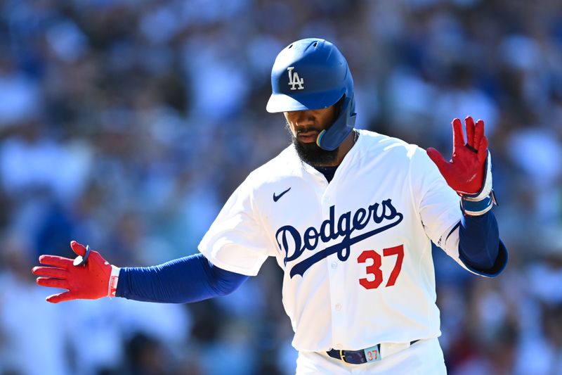 Jul 21, 2024; Los Angeles, California, USA; X during the X inning at Dodger Stadium. Mandatory Credit: Jonathan Hui-USA TODAY Sports