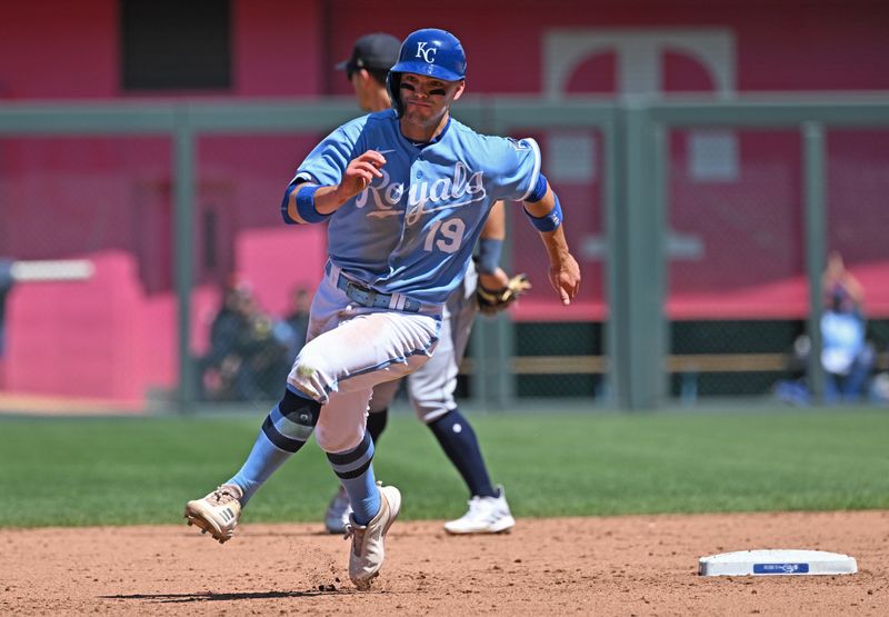 Aug 17, 2023; Kansas City, Missouri, USA;  Kansas City Royals second baseman Michael Massey (19) rounds second base in the sixth inning against the Seattle Mariners at Kauffman Stadium. Mandatory Credit: Peter Aiken-USA TODAY Sports