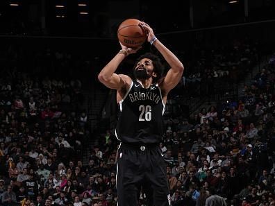 BROOKLYN, NY - DECEMBER 23: Spencer Dinwiddie #26 of the Brooklyn Nets shoots a three point basket against the Detroit Pistons on December 23, 2023 at Barclays Center in Brooklyn, New York. NOTE TO USER: User expressly acknowledges and agrees that, by downloading and or using this Photograph, user is consenting to the terms and conditions of the Getty Images License Agreement. Mandatory Copyright Notice: Copyright 2023 NBAE (Photo by Jesse D. Garrabrant/NBAE via Getty Images)