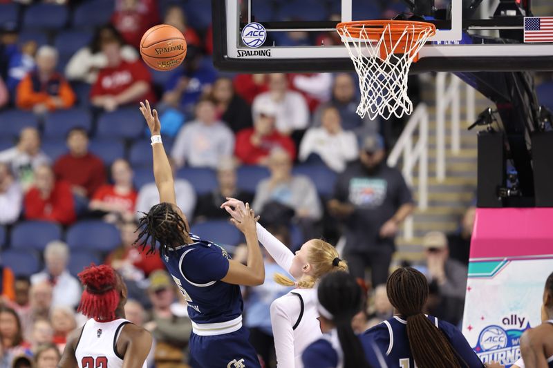 Georgia Tech Yellow Jackets Narrowly Miss Victory at First Horizon Coliseum