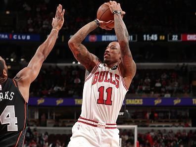 CHICAGO, IL - NOVEMBER 12: DeMar DeRozan #11 of the Chicago Bulls shoots the ball during the game against the Detroit Pistons on November 12, 2023 at United Center in Chicago, Illinois. NOTE TO USER: User expressly acknowledges and agrees that, by downloading and or using this photograph, User is consenting to the terms and conditions of the Getty Images License Agreement. Mandatory Copyright Notice: Copyright 2023 NBAE (Photo by Gary Dineen/NBAE via Getty Images)