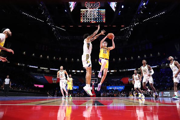 LAS VEGAS, NV - DECEMBER 9: Austin Reaves #15 of the Los Angeles Lakers drives to the basket during the game against the Indiana Pacers during the In-Season Tournament Championship game on December 9, 2023 at T-Mobile Arena in Las Vegas, Nevada. NOTE TO USER: User expressly acknowledges and agrees that, by downloading and or using this photograph, User is consenting to the terms and conditions of the Getty Images License Agreement. Mandatory Copyright Notice: Copyright 2023 NBAE (Photo by Jeff Haynes/NBAE via Getty Images)