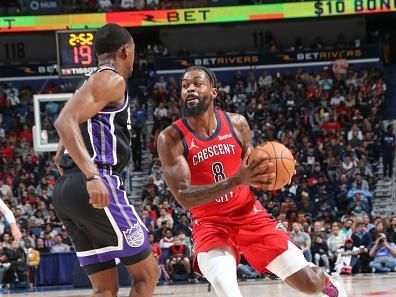 NEW ORLEANS, LA - NOVEMBER 20: Naji Marshall #8 of the New Orleans Pelicans goes to the basket during the game on November 20, 2023 at the Smoothie King Center in New Orleans, Louisiana. NOTE TO USER: User expressly acknowledges and agrees that, by downloading and or using this Photograph, user is consenting to the terms and conditions of the Getty Images License Agreement. Mandatory Copyright Notice: Copyright 2023 NBAE (Photo by Layne Murdoch Jr/NBAE via Getty Images)