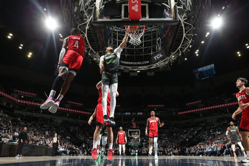 MINNEAPOLIS, MN - FEBRUARY 6: Terrence Shannon Jr. #00 of the Minnesota Timberwolves dunks the ball during the game against the Houston Rockets on February 6, 2025 at Target Center in Minneapolis, Minnesota. NOTE TO USER: User expressly acknowledges and agrees that, by downloading and or using this Photograph, user is consenting to the terms and conditions of the Getty Images License Agreement. Mandatory Copyright Notice: Copyright 2025 NBAE(Photo by David Sherman/NBAE via Getty Images)