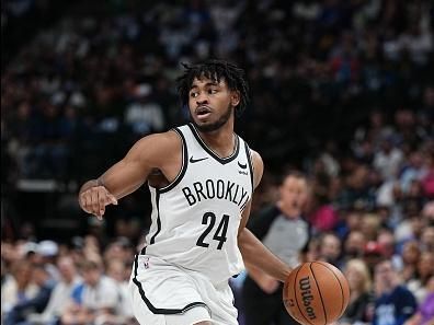 DALLAS, TX - OCTOBER 27: Cam Thomas #24 of the Brooklyn Nets dribbles the ball during the game against the Dallas Mavericks on October 27, 2023 at the American Airlines Center in Dallas, Texas. NOTE TO USER: User expressly acknowledges and agrees that, by downloading and or using this photograph, User is consenting to the terms and conditions of the Getty Images License Agreement. Mandatory Copyright Notice: Copyright 2023 NBAE (Photo by Glenn James/NBAE via Getty Images)