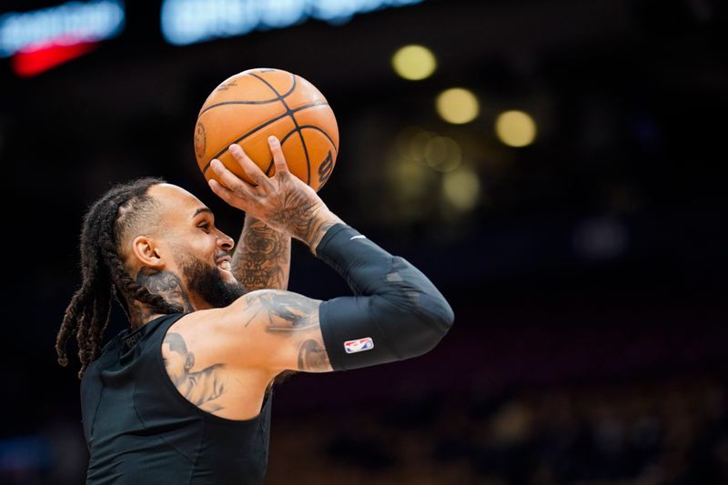 TORONTO, CANADA - DECEMBER 7: Gary Trent Jr. #33 of the Toronto Raptors warms up prior to the game against the Los Angeles Lakers on December 7, 2022 at the Scotiabank Arena in Toronto, Ontario, Canada.  NOTE TO USER: User expressly acknowledges and agrees that, by downloading and or using this Photograph, user is consenting to the terms and conditions of the Getty Images License Agreement.  Mandatory Copyright Notice: Copyright 2022 NBAE (Photo by Mark Blinch/NBAE via Getty Images)