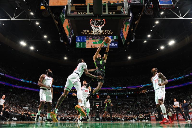 BOSTON, MA - NOVEMBER 25: Jayson Tatum #0 of the Boston Celtics drives to the basket during the game against the LA Clippers on November 25, 2024 at TD Garden in Boston, Massachusetts. NOTE TO USER: User expressly acknowledges and agrees that, by downloading and/or using this Photograph, user is consenting to the terms and conditions of the Getty Images License Agreement. Mandatory Copyright Notice: Copyright 2024 NBAE (Photo by Brian Babineau/NBAE via Getty Images)