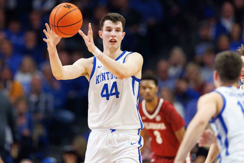 Feb 24, 2024; Lexington, Kentucky, USA; Kentucky Wildcats forward Zvonimir Ivisic (44) passes during the first half against the Alabama Crimson Tide at Rupp Arena at Central Bank Center. Mandatory Credit: Jordan Prather-USA TODAY Sports