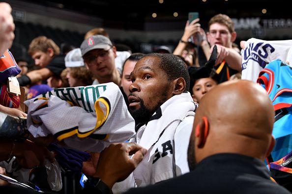 PHOENIX, AZ - NOVEMBER 2: Kevin Durant #35 of the Phoenix Suns looks on before the game against the San Antonio Spurs on November 2, 2023 at Footprint Center in Phoenix, Arizona. NOTE TO USER: User expressly acknowledges and agrees that, by downloading and or using this photograph, user is consenting to the terms and conditions of the Getty Images License Agreement. Mandatory Copyright Notice: Copyright 2023 NBAE (Photo by Barry Gossage/NBAE via Getty Images)