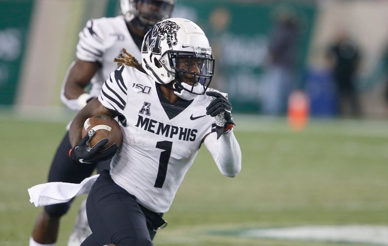 Nov 23, 2019; Tampa, FL, USA; Memphis Tigers wide receiver Traveon Samuel (1) runs the ball during the second half against the South Florida Bulls at Raymond James Stadium. Mandatory Credit: Reinhold Matay-USA TODAY Sports