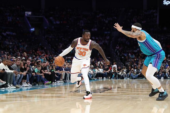 CHARLOTTE, NC - NOVEMBER 18: Julius Randle #30 of the New York Knicks dribbles the ball during the game against the Charlotte Hornets on November 18, 2023 at Spectrum Center in Charlotte, North Carolina. NOTE TO USER: User expressly acknowledges and agrees that, by downloading and or using this photograph, User is consenting to the terms and conditions of the Getty Images License Agreement. Mandatory Copyright Notice: Copyright 2023 NBAE (Photo by Brock Williams-Smith/NBAE via Getty Images)