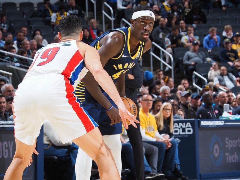 INDIANAPOLIS, IN - FEBRUARY 22:  Pascal Siakam #43 of the Indiana Pacers handles the ball during the game  on February 22, 2024 at Gainbridge Fieldhouse in Indianapolis, Indiana. NOTE TO USER: User expressly acknowledges and agrees that, by downloading and or using this Photograph, user is consenting to the terms and conditions of the Getty Images License Agreement. Mandatory Copyright Notice: Copyright 2024 NBAE (Photo by Ron Hoskins/NBAE via Getty Images)