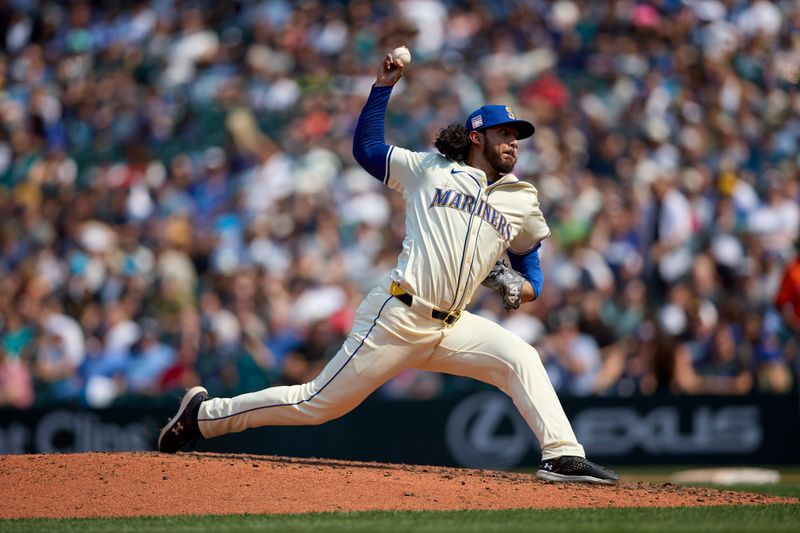 Jul 21, 2024; Seattle, Washington, USA; Seattle Mariners pitcher Andrés Muñoz (75) throws against the Houston Astros during the ninth inning at T-Mobile Park. Mandatory Credit: John Froschauer-USA TODAY Sports