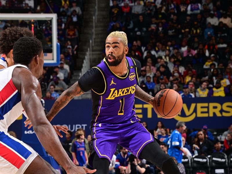 DETROIT, MI - NOVEMBER 4: D'Angelo Russell #1 of the Los Angeles Lakers dribbles the ball during the game against the Detroit Pistons on November 4, 2024 at Little Caesars Arena in Detroit, Michigan. NOTE TO USER: User expressly acknowledges and agrees that, by downloading and/or using this photograph, User is consenting to the terms and conditions of the Getty Images License Agreement. Mandatory Copyright Notice: Copyright 2024 NBAE (Photo by Chris Schwegler/NBAE via Getty Images)