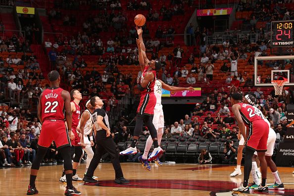 MIAMI, FL - NOVEMBER 30:  Opening tip-off between the Miami Heat & Indiana Pacers on November 30, 2023 at Miami-Dade Arena in Miami, Florida. NOTE TO USER: User expressly acknowledges and agrees that, by downloading and or using this Photograph, user is consenting to the terms and conditions of the Getty Images License Agreement. Mandatory Copyright Notice: Copyright 2023 NBAE (Photo by Issac Baldizon/NBAE via Getty Images)