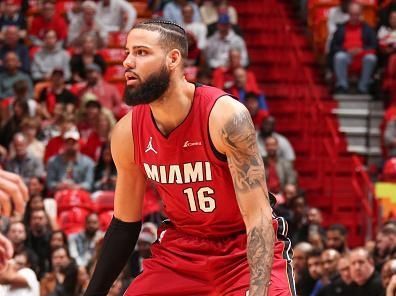 MIAMI, FL - DECEMBER 25:  Caleb Martin #16 of the Miami Heat handles the ball during the game  on December 25, 2023 at Kaseya Center Arena in Miami, Florida. NOTE TO USER: User expressly acknowledges and agrees that, by downloading and or using this Photograph, user is consenting to the terms and conditions of the Getty Images License Agreement. Mandatory Copyright Notice: Copyright 2023 NBAE (Photo by Issac Baldizon/NBAE via Getty Images)